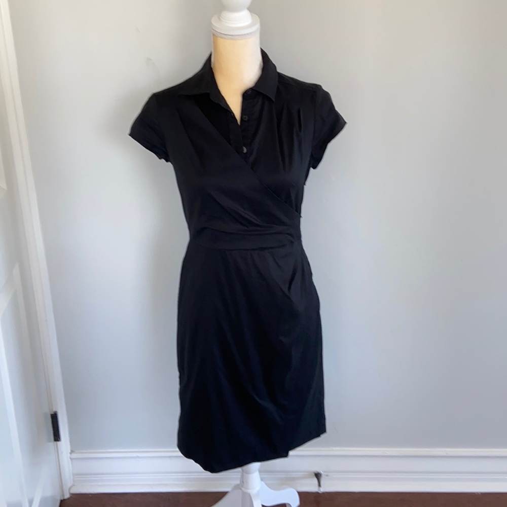 Cap-sleeve black Ann Taylor dress size 0